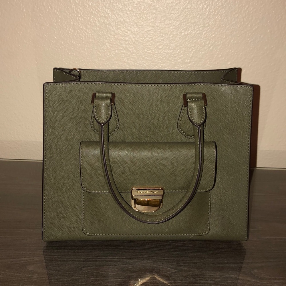 Michael Kors bag